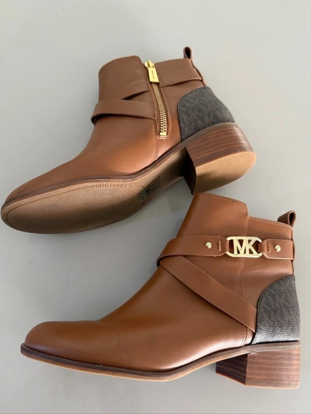 Michael Kors Womans Brown Leather MK Ankle Boots Size 7.5
